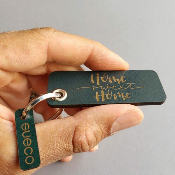 02_ÖSE_Home "Home sweet Home" - Schlüsselanhänger aus Leder mit Gravur für das neue Haus